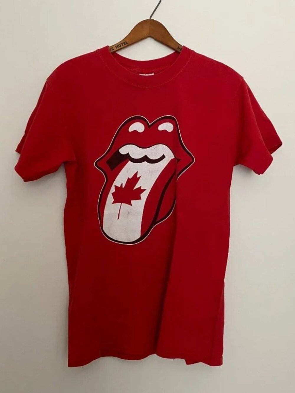 2006 ROLLING STONE CANADA COAST TO COAST TOUR TSHIRT SIZE SMALL